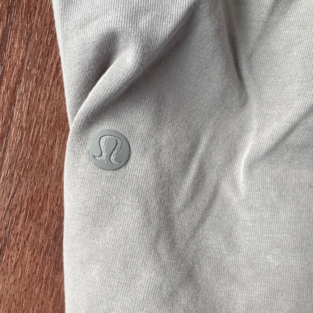 Lululemon leggings - Picture 3 of 4